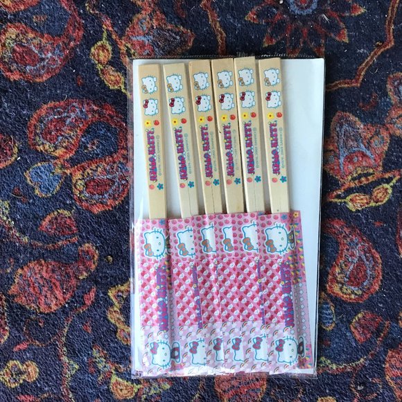 Bundle Sale! Hello Kitty Chopsticks 6-pack NWOT - Picture 1 of 3